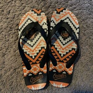 MLB Baltimore Oriole’s Flip flops size 5/6